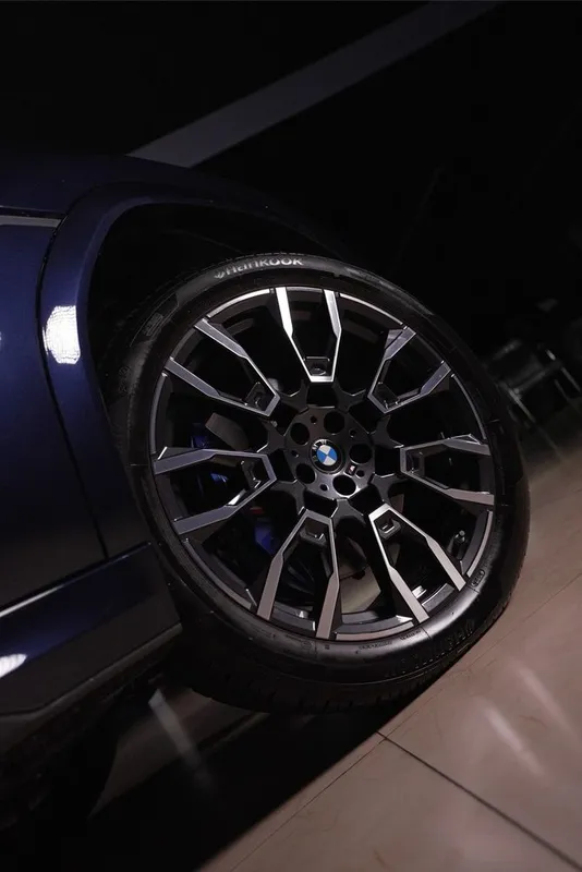 Bmw X6 xDrive40i MY2026 — фото 2