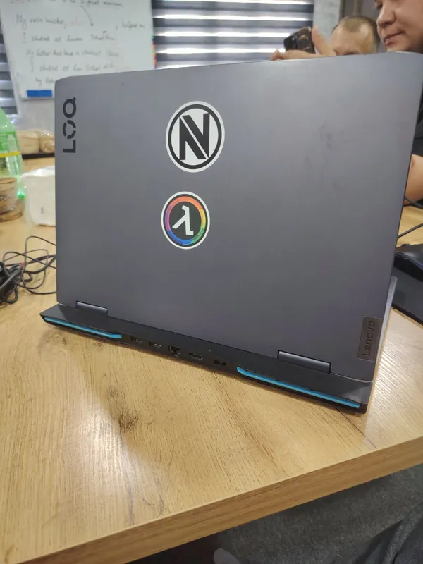 Lenova Loq 1
