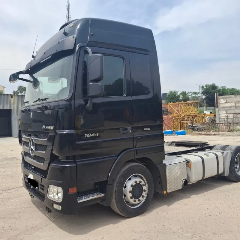 Mercedes Actros 1844 EURO 5 Тягач Сотилади (MEGA) — фото 1