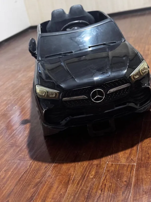 Детская электрическая машинка чёрный Mercedes 2 Детская электрическая машинка чёрный Mercedes 2