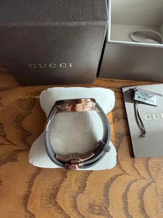 Часы Gucci 114209 3 Часы Gucci 114209 3