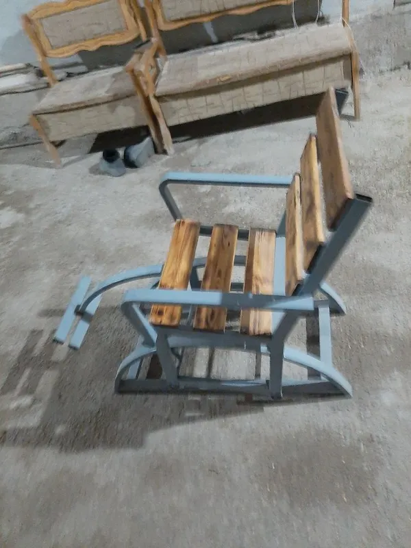 Маятниковая кресло качалка