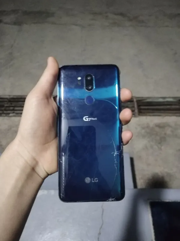LG 7, состояние хорошее, цена 650 тысяч, тел. 907402309 2 LG 7, состояние хорошее, цена 650 тысяч, тел. 907402309 2
