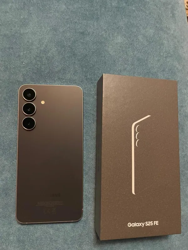 Samsung S25 FE 8/128 yangi tel Samsung S25 FE 8/128 yangi tel