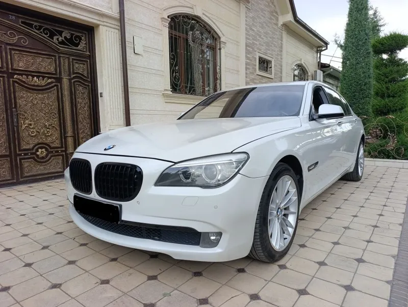 BMW Semyorka 750