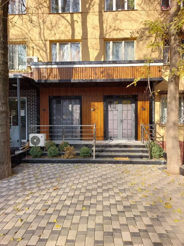 ул Мирзо Улугбека Мгимо Овир | 84кв - нежилое помещение вдоль дороги А