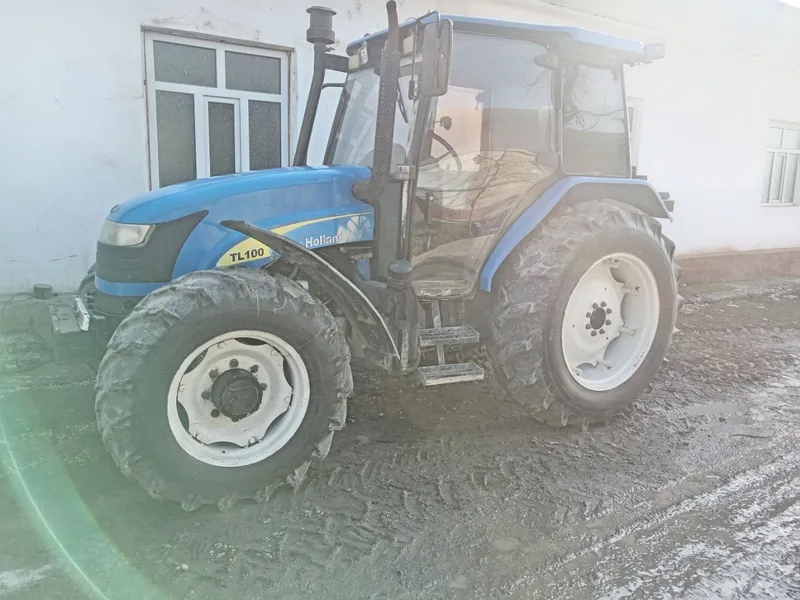 New Holland TL 100