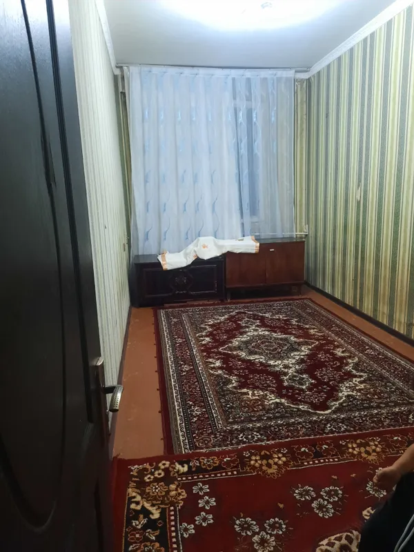 Сдаётся дом: 2 комнаты, сдаётся 1 комната, есть хозяйка 3 Сдаётся дом: 2 комнаты, сдаётся 1 комната, есть хозяйка 3