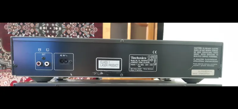 CD pleer Technics SL-PG480 2 CD pleer Technics SL-PG480 2