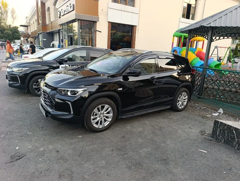Продам Шевроле трекер 2 LTZ 2