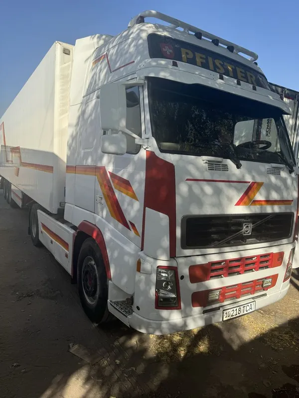 Продается Вольво FH12/500, 2002г и полуприцеп рефрижератор KOEGEL 1999