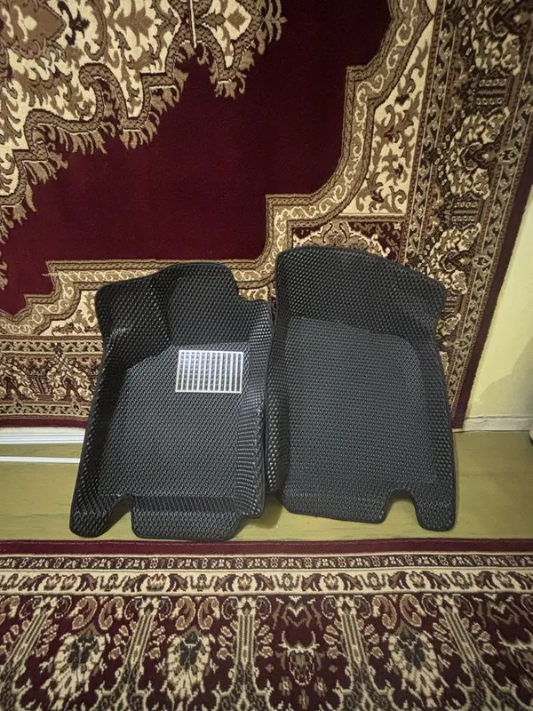 Продам полики на НЕКСИЮ 1/2