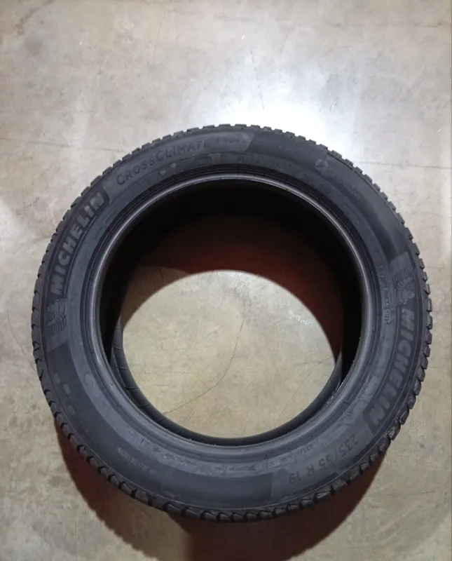 Michelin CrossClimate 2 235/55R19 3 Michelin CrossClimate 2 235/55R19 3