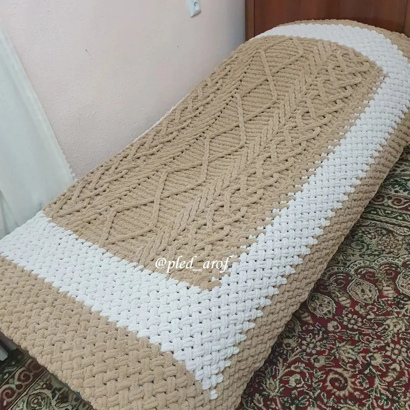 Premium sifatdagi adyol (pled)
