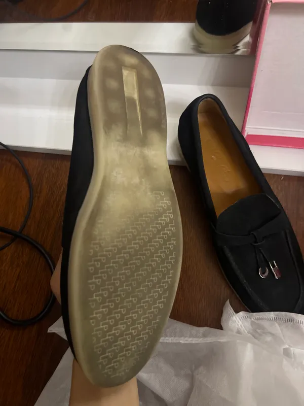 Loro Piana 38, надевали 1 раз 1 марта 2 Loro Piana 38, надевали 1 раз 1 марта 2