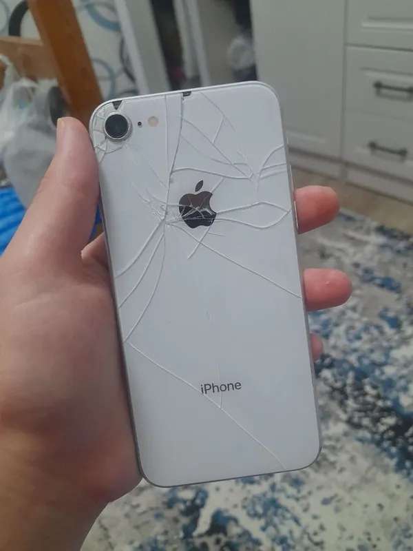 Iphone 8 srochniy 1 Iphone 8 srochniy 1