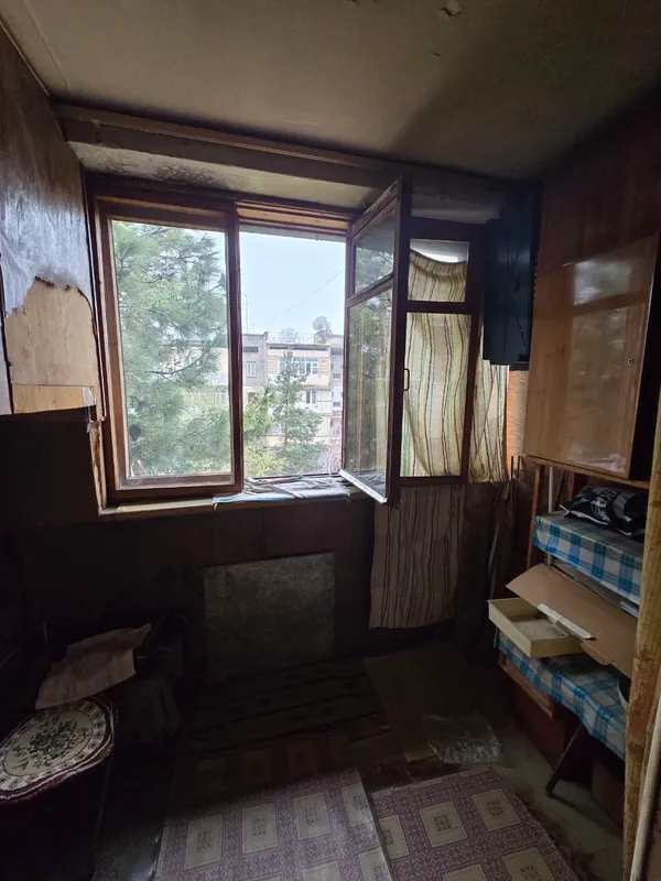 1 хонали, 1 комнатная 42м² Чилонзор 8 Парус ёнида 6