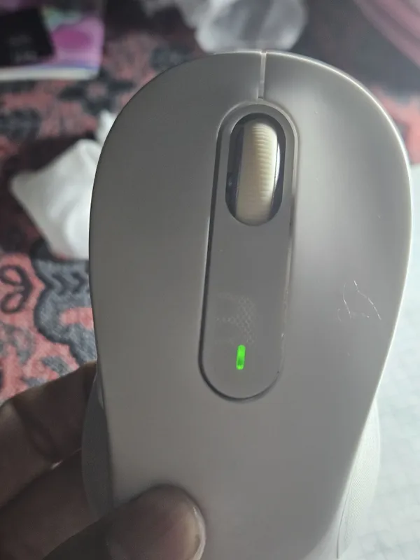 Logitech M650 L Wireless Mouse color:off_white silence mouse 5