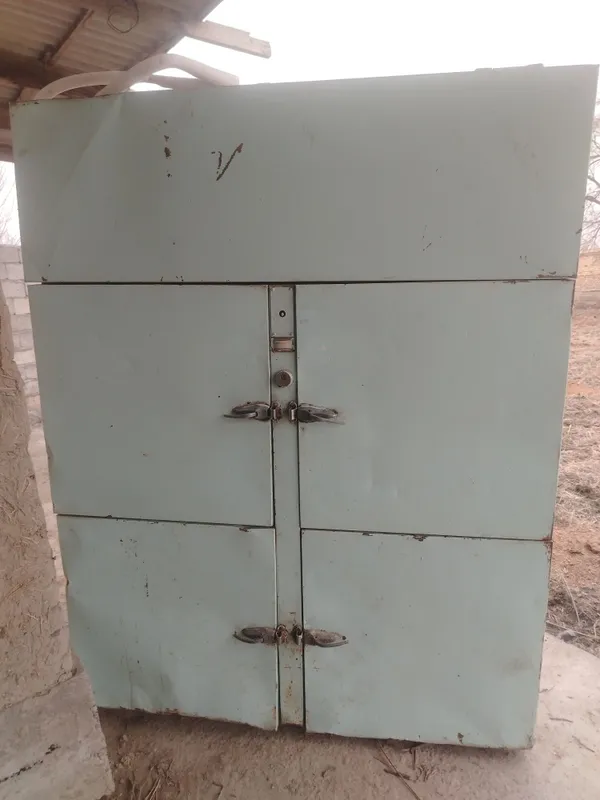 Xaladelnik sotiladi xolati yaxshi Xaladelnik sotiladi xolati yaxshi
