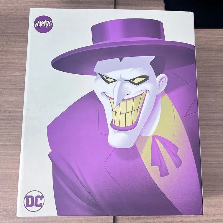 Фигурка Джокера Batman / Бэтмен DC 4 Фигурка Джокера Batman / Бэтмен DC 4