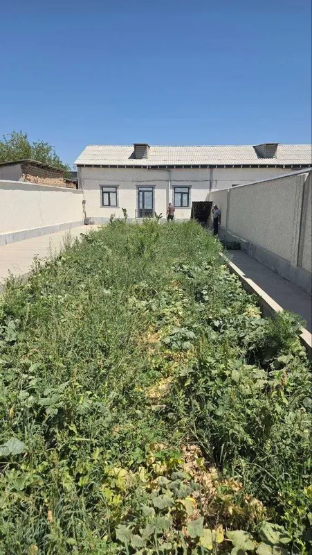 Продаётся новый построенный коттедж 1