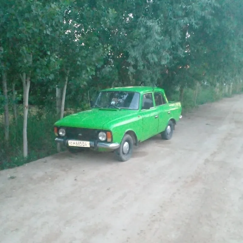 Москвич 412 сотилади