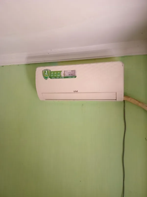 Продам кондиционер столы ковры 1