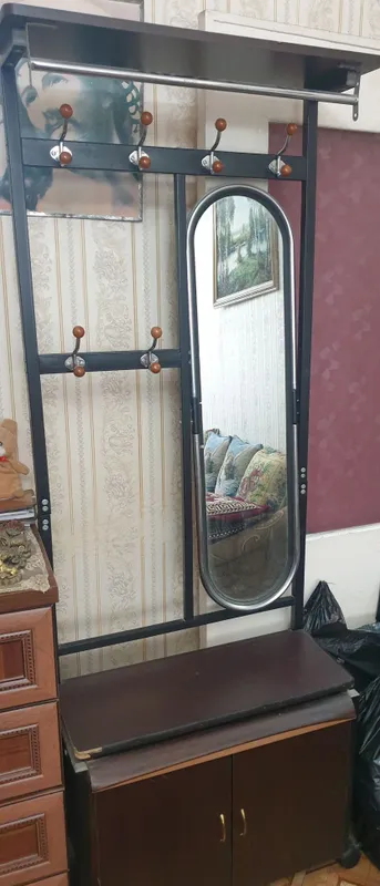 Вешалка для прихожей