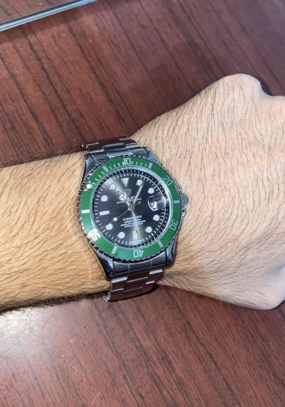 Rolex Submariner green-on-green 2 Rolex Submariner green-on-green 2