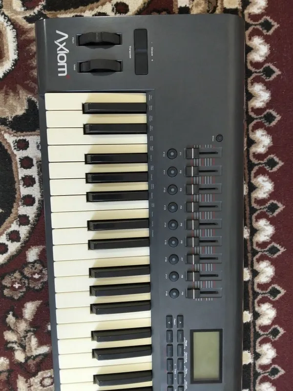 M-audio midi 64. — фото 2