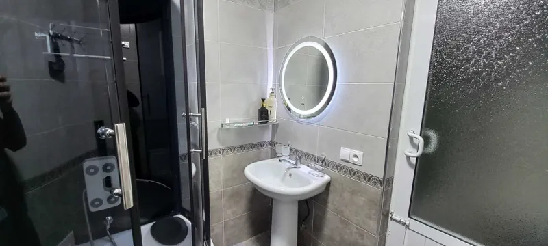ПОСУТОЧНО у Регистана | 3 спальни, 10 гостей, Wi-Fi — фото 8