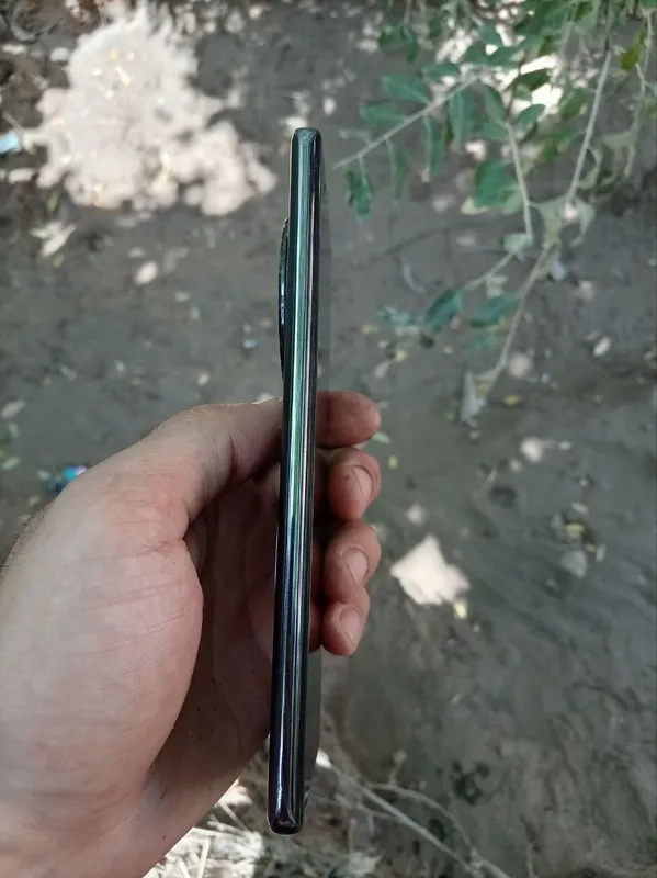 Ifiniz Zero 40 256 gb xolati ideal — фото 3