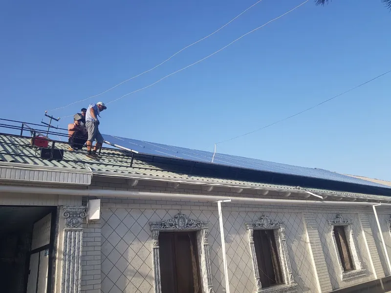 Установка солнечных панелей