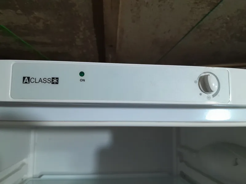 Indesit muzlatgichi 9