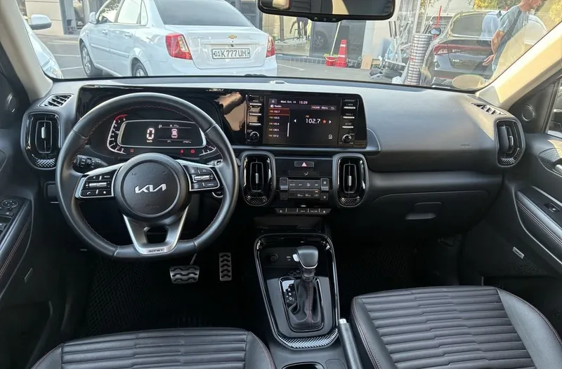 Kia Sonet Prestige 2 Kia Sonet Prestige 2