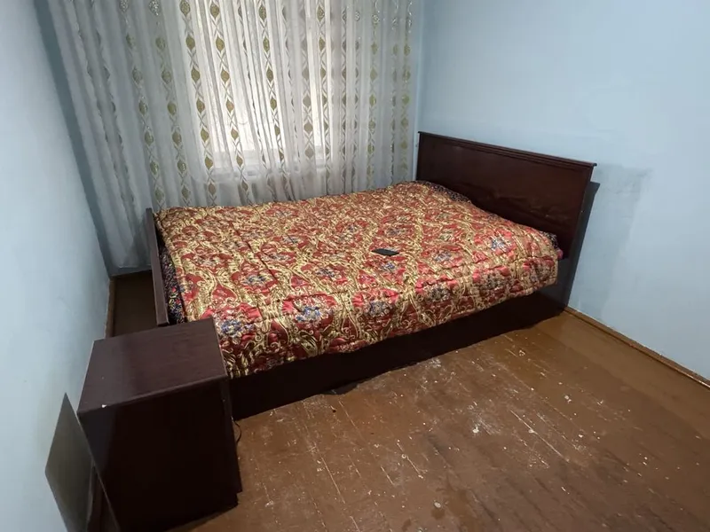 Spalniy kokplekt. Krovat Matras Shkaf tumba . Holati yaxshi 3