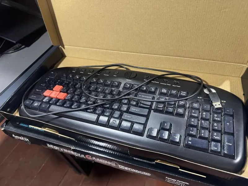 A4tech клавиатура 3 A4tech клавиатура 3