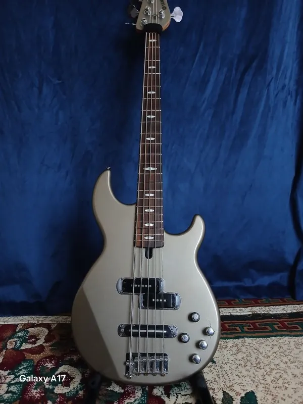 Sotiladi Yamaha bb615 3 Sotiladi Yamaha bb615 3