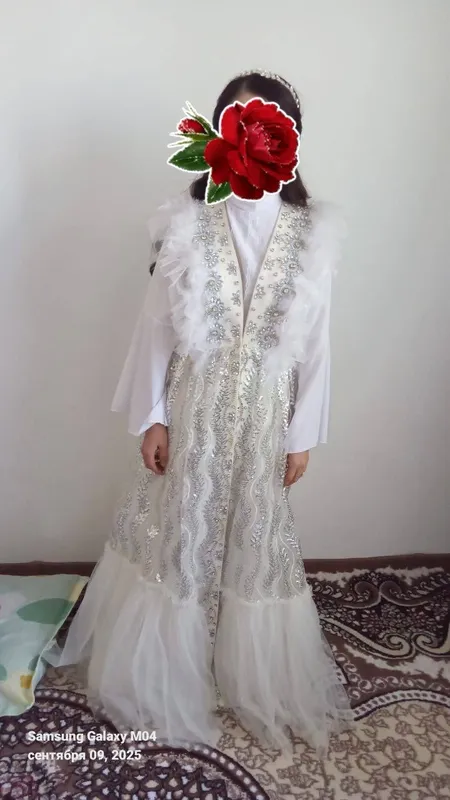 Vechirni kelinlikka ham kiysa  buladi — фото 1