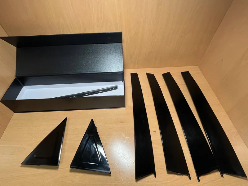 Стойки дверей Black Piano для Lacetti Gentra 2