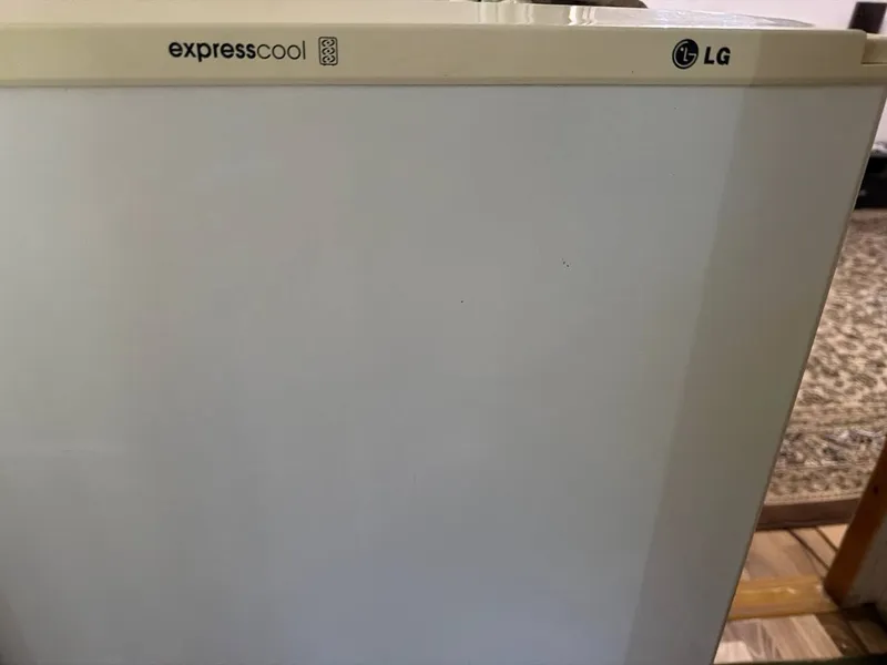 LG xolodelnik sotiladi 5