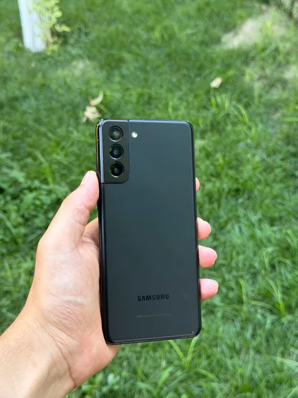 Samsung S21 plus 2 Samsung S21 plus 2