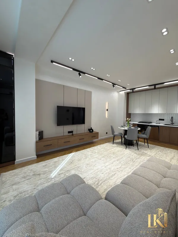 Продаётся 2-комнатная квартира в ЖК Anxor residence 4