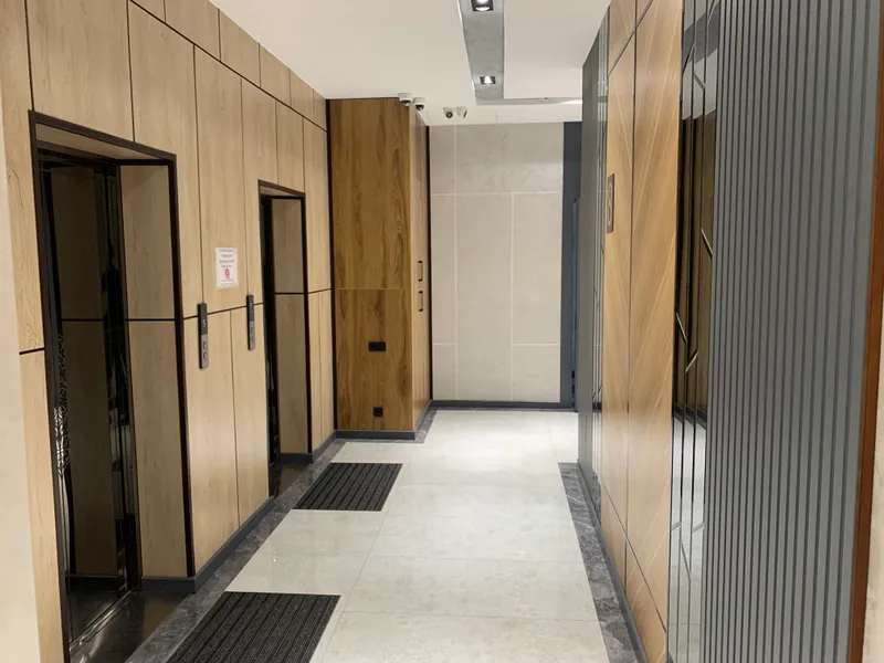 A+ toifadagi biznes markazida 600 m² ofis ijaraga beriladi 6 A+ toifadagi biznes markazida 600 m² ofis ijaraga beriladi 6