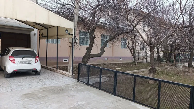Ховли Уй сотилади — фото 4