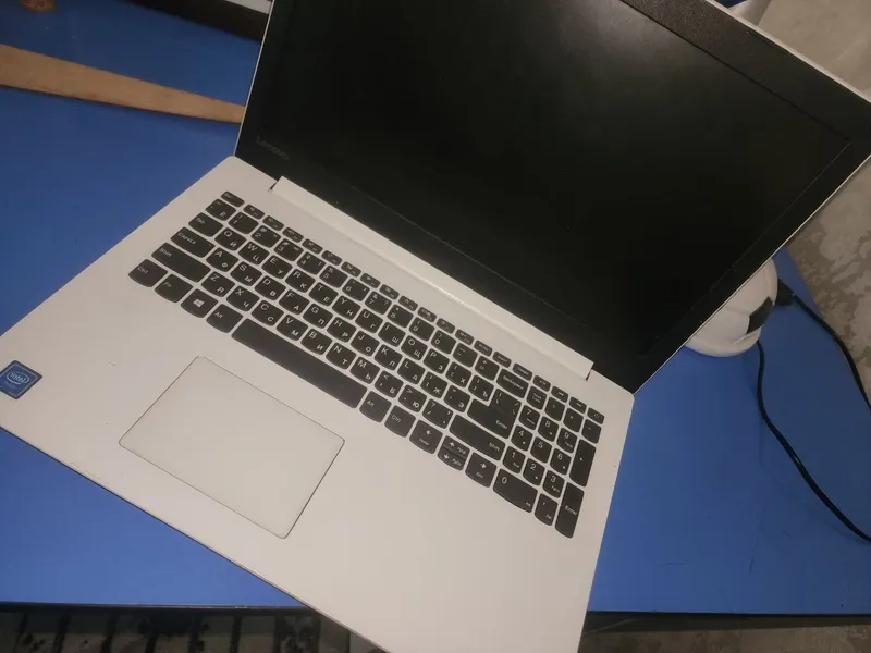Lenovo 3 Lenovo 3