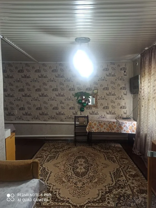 срочно сдается дом 3 комнаты, 2 сотки. Чоштепа 5