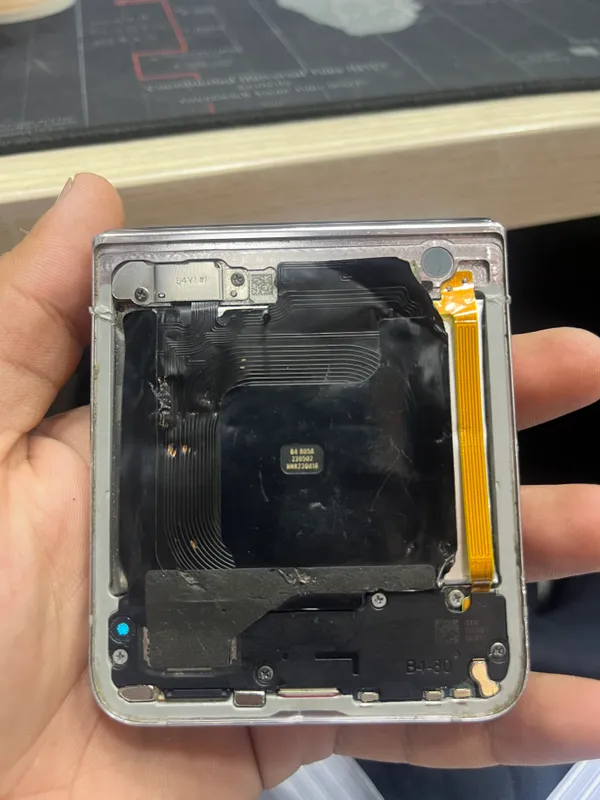 Samsung z flip 3 5g zapchast — фото 1