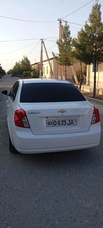 Lacetti Gentra 2022 sotiladi 2