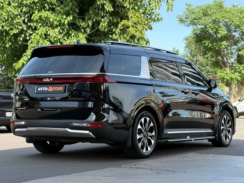 Продаётся Kia Carnival Prestige 3.5L Год 2022 — фото 3